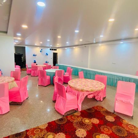 As Global Hotel Noida Ngoại thất bức ảnh
