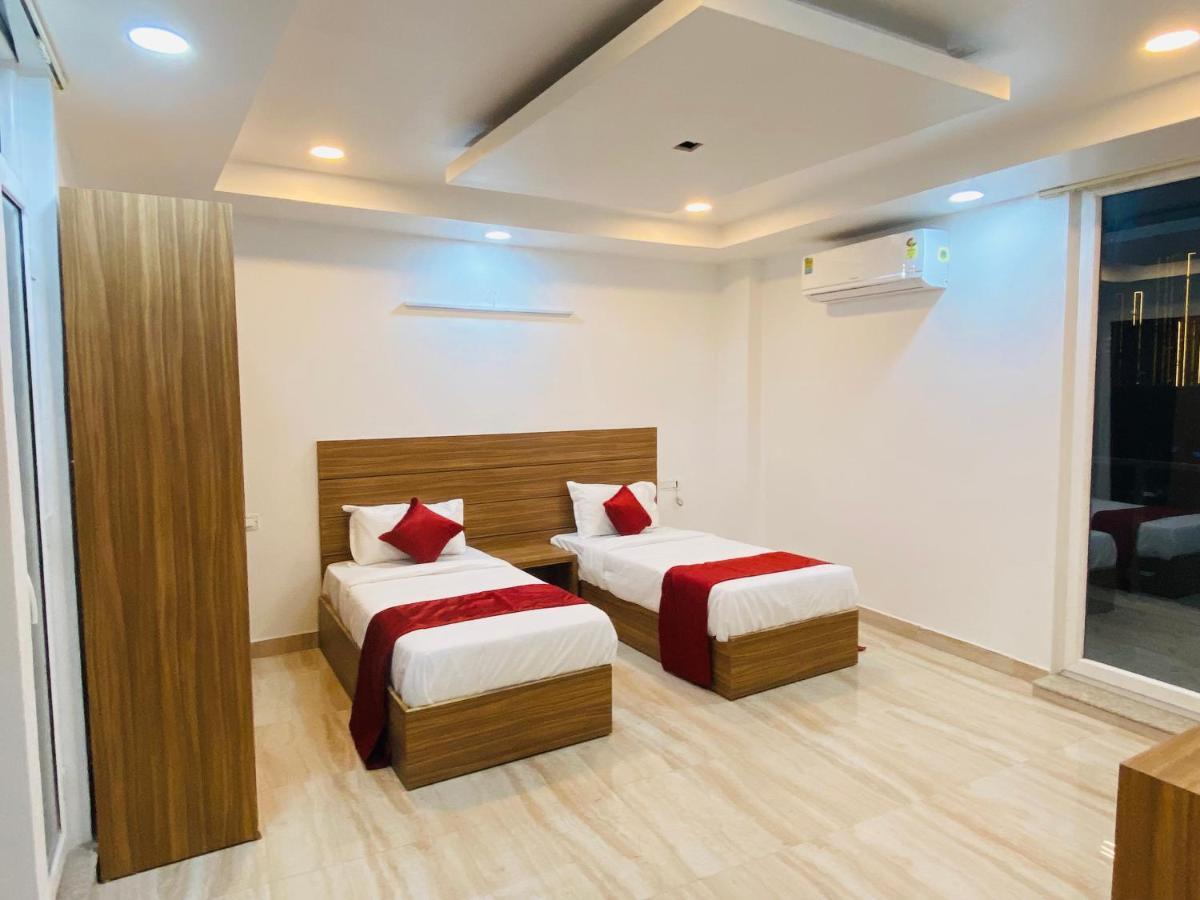 As Global Hotel Noida Ngoại thất bức ảnh